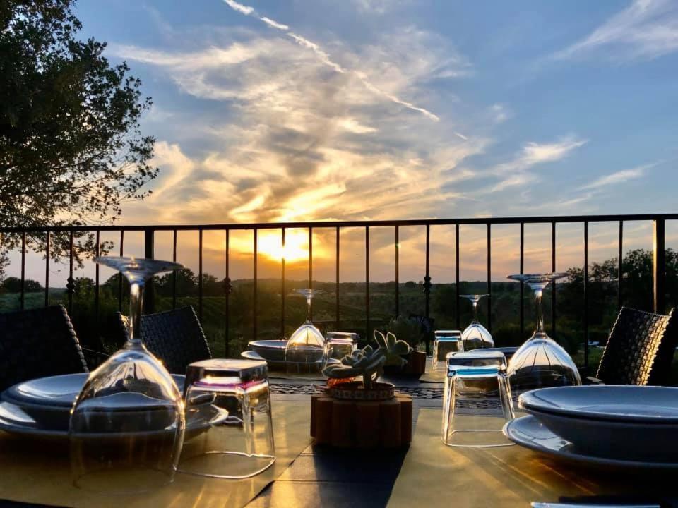 Agriturismo I Tre Fossi マリアーノ・イン・トスカーナ エクステリア 写真