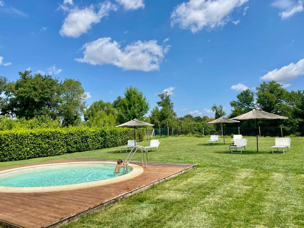 Agriturismo I Tre Fossi マリアーノ・イン・トスカーナ エクステリア 写真
