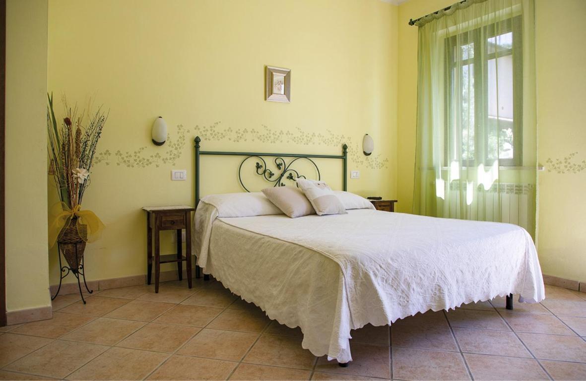 Agriturismo I Tre Fossi マリアーノ・イン・トスカーナ エクステリア 写真